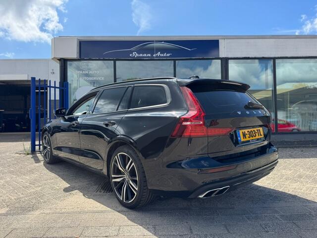 Volvo V60 2.0 B3 Momentum R-design l Automaat l Xenon l Carplay