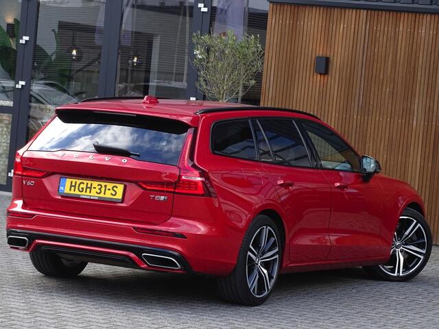 Volvo V60 T8 390PK Twin Engine / AWD / R Design / LED