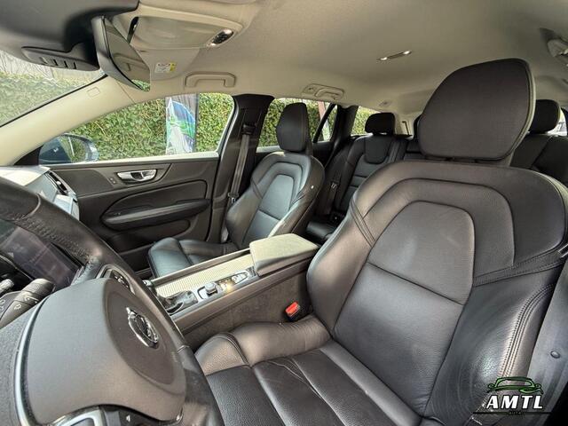 Volvo V60 - 2.0 T4 Momentum Pro