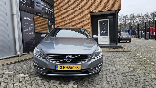 Volvo V60 2.0 D4 Nordic+ Volledig Dealer onderhouden!