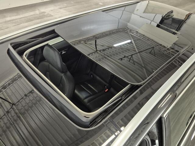 Volvo V60 2.0 T6 Recharge AWD Inscription | Long Range | Trekhaak | Stoelverwarming | Schuif/kantel panoramadak | Stuuverwarming | camera | Parkeersensoren | Memory | Keyless entry/start |