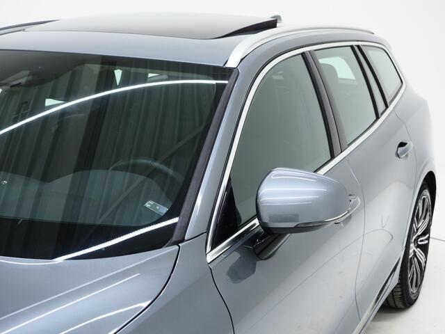 Volvo V60 2.0 T8 Twin Engine AWD Inscription | Panoramadak | Leder | Trekhaak | Camera | Keyless | Memory | Carplay