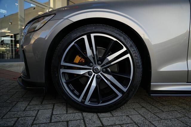Volvo V60 2.0 B3 R-Design 164pk Panoramadak/Trekhaak/HarmanKardon