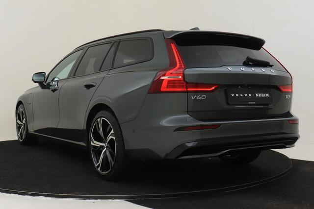 Volvo V60 T8 PLUG-IN HYBRID AWD ULTRA DARK -PANO.DAK|BOWERS&WILKINS|GEVENT.LEDER+MASSAGE|360°CAM|HEAD-UP DISP.|PRIVACY.GLAS|19"