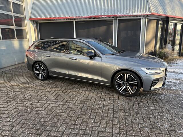 Volvo V60 2.0 B3 R-Design
