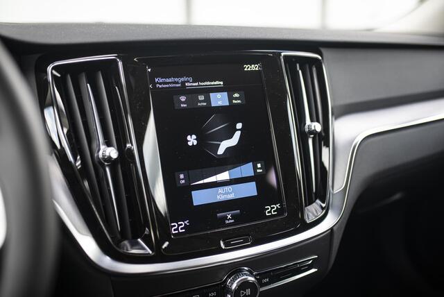 Volvo V60 2.0 B3 Momentum Advantage | Trekhaak | Advantage Styling Pack l Getint Glas | 19" | CarPlay |