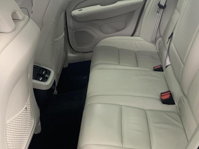 Volvo V60 2.0 B3 Inscription PANORAMADAK | LEDEREN BEKLEDING | RONDOM ZICHT CAMERA