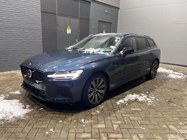 Volvo V60 T6 Plug-in hybrid Plus Dark | Panoramadak | ACC | 360° Camera | Stoel+Stuurverwarming | BLIS | Keyless