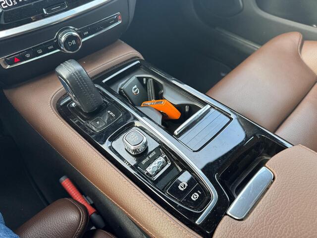 Volvo V60 2.0 T6 Recharge AWD Inscription | Trekhaak | Panoramadak | 360 Camera | Adaptieve Cruise Control | Harman Kardon |