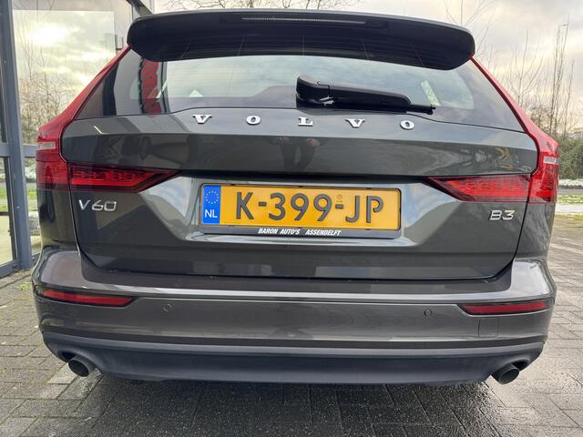 Volvo V60 2.0 B3 Momentum Advantage