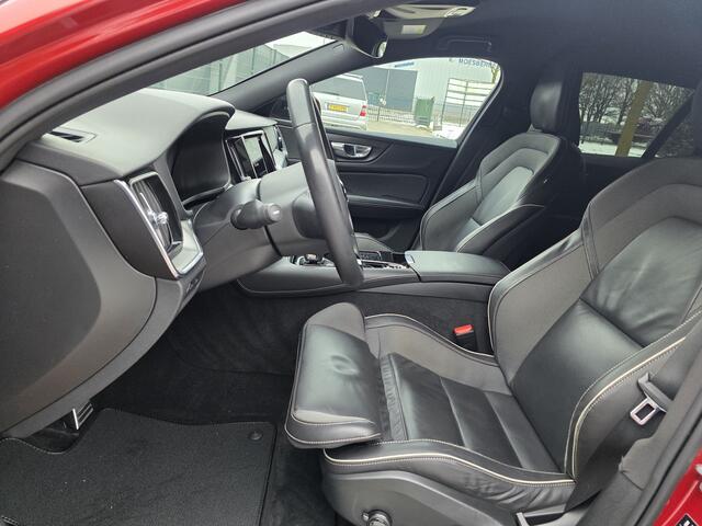 Volvo V60 2.0 T6 Recharge AWD R-Design