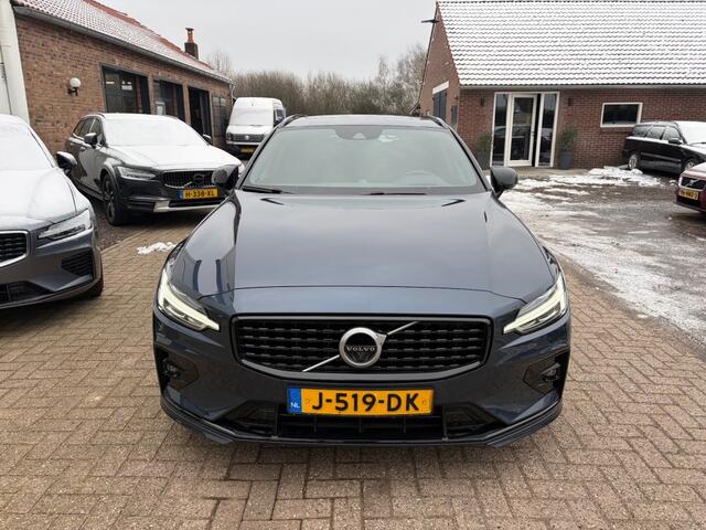 Volvo V60 B3 R-Design Full Option BowersenWilkins Schuifdak HUD