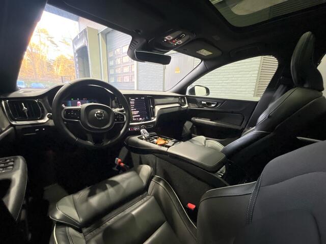 Volvo V60 T6 Plug-in hybrid Plus Dark | Panoramadak | Trekhaak | ACC | 360° Camera | BLIS