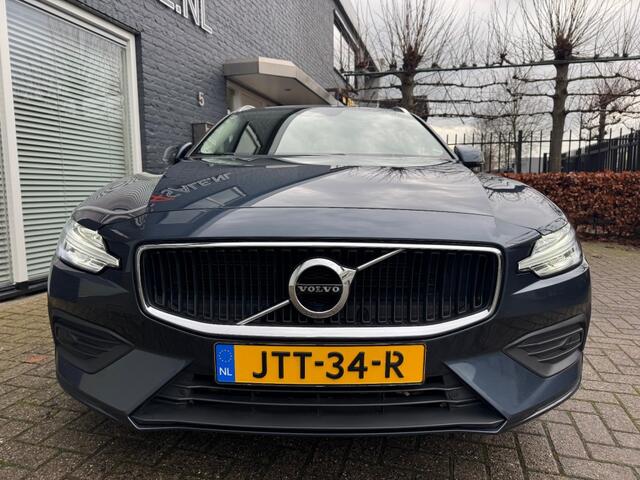 Volvo V60 2.0 D3 Autom. Momentum Pro + Camera + Leder + 17 inch Lmv -2020