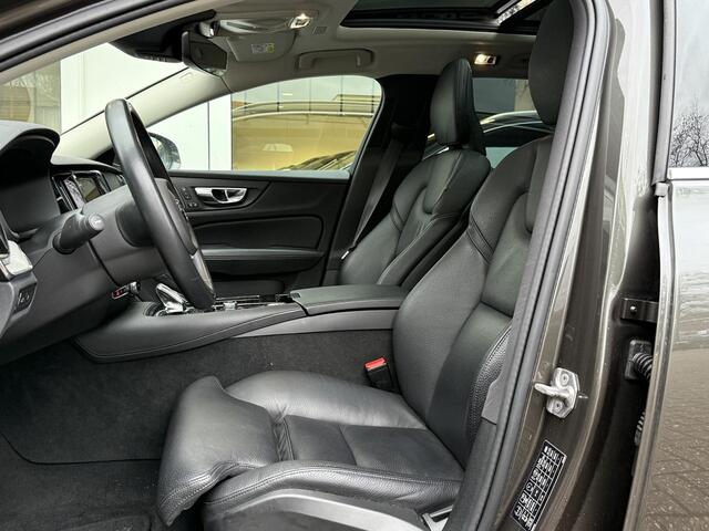 Volvo V60 2.0 T6 Recharge AWD Inscription |HUD|Panorama|Trekhaak|
