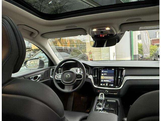 Volvo V60 2.0 T6 Recharge AWD Inscription |HUD|Panorama|Trekhaak|