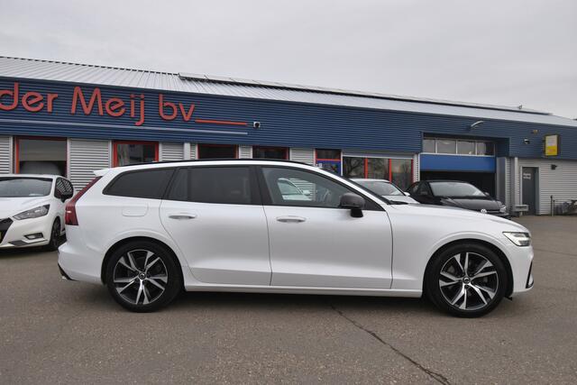 Volvo V60 2.0 B4 R-Design , VIRTUAL COCKPIT , NAVI ,ST + STUUR VERW , LED KOPL ,