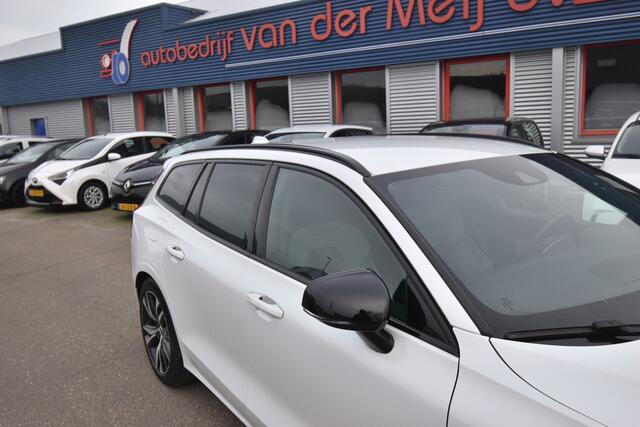 Volvo V60 2.0 B4 R-Design , VIRTUAL COCKPIT , NAVI ,ST + STUUR VERW , LED KOPL ,