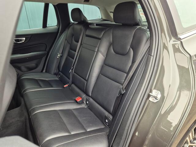 Volvo V60 2.0 T6 AWD Inscription | Camera | Standkachel | Keyless | Carplay