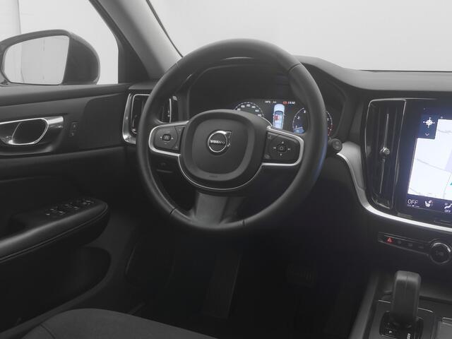 Volvo V60 2.0 B3 Momentum Advantage | CAMERA | STOEL- EN STUURVERW. | TREKHAAK