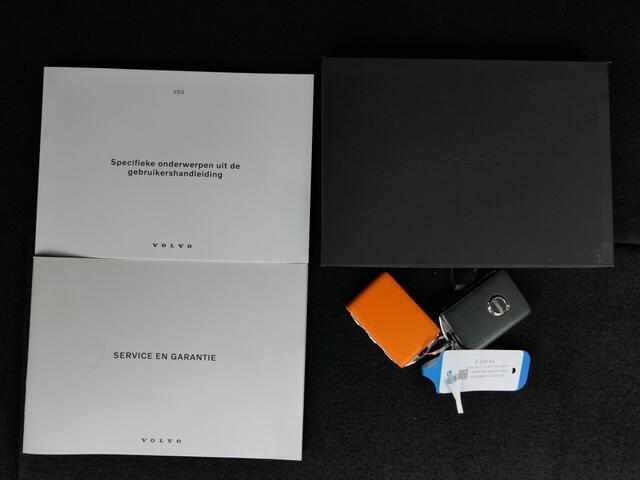 Volvo V60 2.0 B3 Plus Bright 12 MND garantie / Facelift / Google infotainm