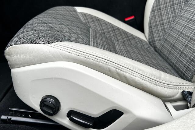 Volvo V60 2.0 T5 251pk Momentum NL-auto! 92069KM! H/K 20"