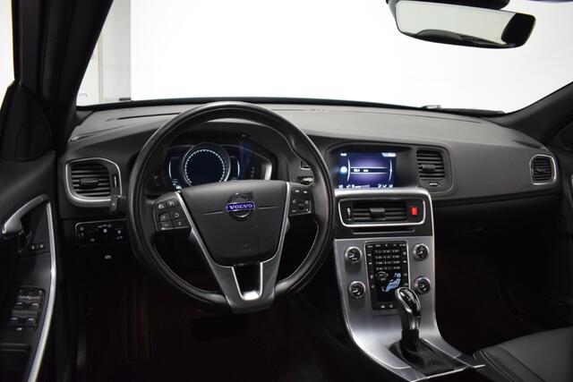 Volvo V60 T2 123pk AUT6 Polar+ Dynamic/ Trekhaak 1500kg/ Leer/ Stoel verw./ Xenon/ Navi