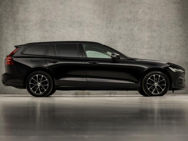 Volvo V60 2.0 B3 Sport 177Pk Automaat (APPLE CARPLAY, LEDER, CAMERA, GETINT GLAS, STUUR/STOELVERWARMING, ELEK SPORTSTOELEN, ADAPTIVE CRUISE, PARKEERSENSOREN, NIEUWSTAAT)