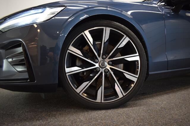 Volvo V60 2.0 T5 250pk AUT8 R-Design Leer/ Harman Kardon/ Apple CArPlay/ DAB/ Stuurverw./ CD speler