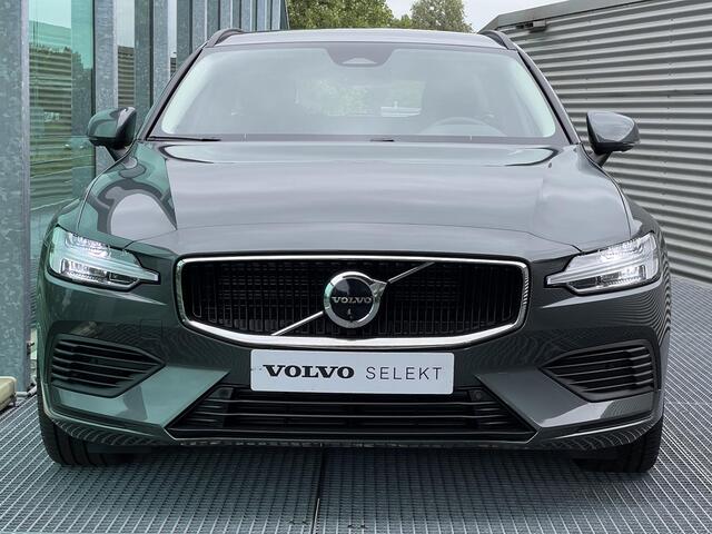 Volvo V60 2.0 T6 Plug-in hybrid AWD Business Edition PHEV, Long range, Automaat, 19 inch R-design dark wielen, Stoelverwarming voor- en achter, Stuurverwarming, Park assist voor- en achter