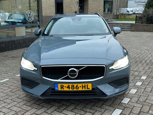 Volvo V60 2.0 B3 ESSENTIAL Automaat Navi Leer Cruise Trekhaak