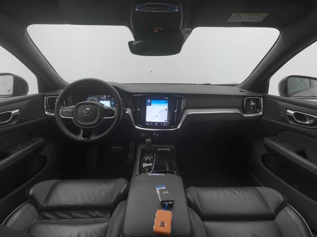 Volvo V60 2.0 T6 Recharge AWD R-Design | CAMERA | ADAPTIVE | STOEL- EN STUURVERW. | TREKHAAK