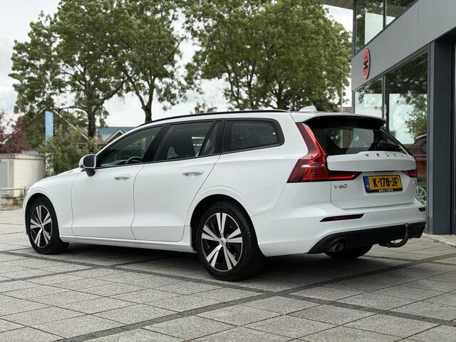 Volvo V60 2.0 B3 Aut. 163pk MHEV Momentum | Trekhaak | Navi | LED | Camera | LMV |