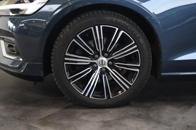 Volvo V60 2.0 B4 Inscription | Trekhaak | Panoramadak | Leder | ACC | LED
