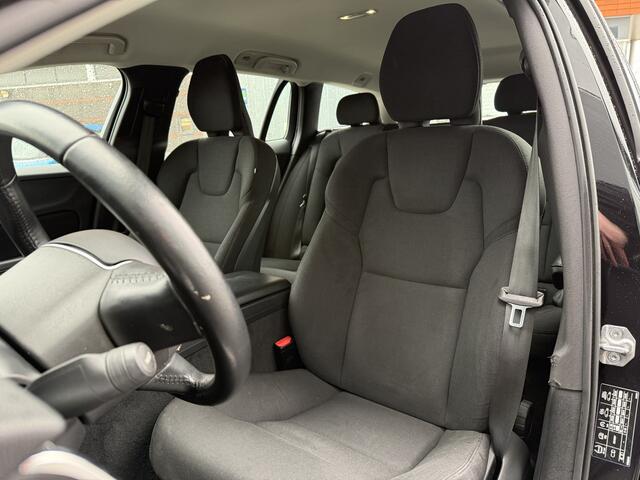 Volvo V60 BWJ 2021 2.0 B4 200 PK Momentum Advantage NIEUW BINNEN !!