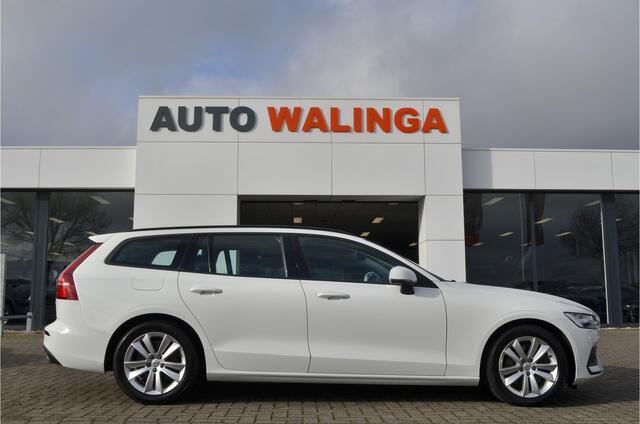 Volvo V60 2.0 B3 Momentum Vol Leer | Camera | Stoel en stuurverw. | Trekhaak 1800kg Carplay | Dealer onderhouden |