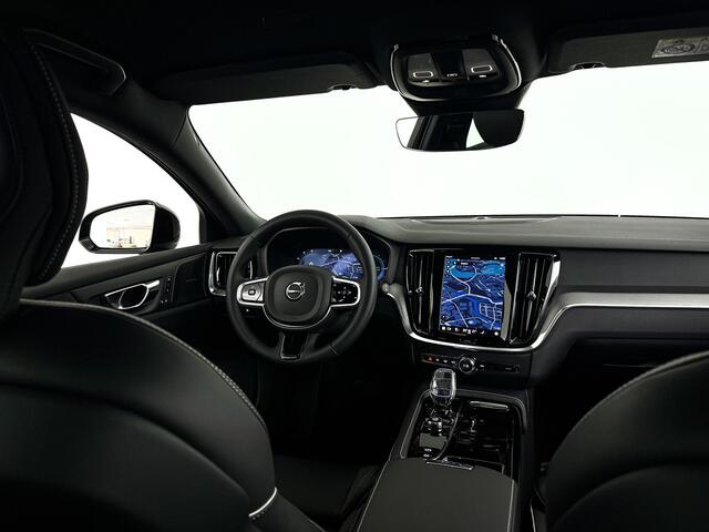 Volvo V60 T6 Plug-in hybrid AWD Plus Dark | 360° camera | Harman Kardon | Stoel- en Stuurverwarming | Trekhaak