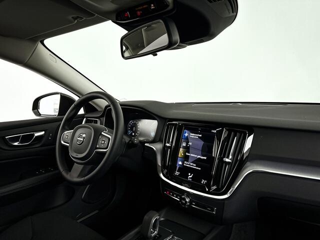 Volvo V60 B3 Essential Edition | Parkeercamera | Cruise control | Navigatie