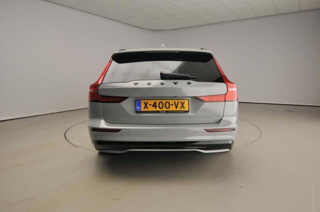 Volvo V60 2.0 T6 Plug-in hybrid AWD Ultimate Dark | Pano | Trekhaak | 360 cam | HUD | Stuur + stoelverwarming v+a