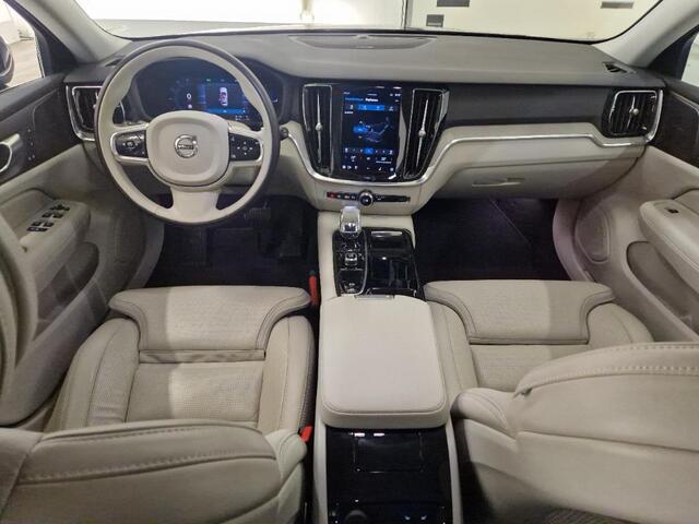 Volvo V60 2.0 T6 Plug-in hybrid AWD Plus Bright | Google auto | Harman/Kardon | Adaptieve cruise | Memory | Stoelventilatie voor | Stoelverwarming V+A | Stuurverwarming | Keyless entry/start |