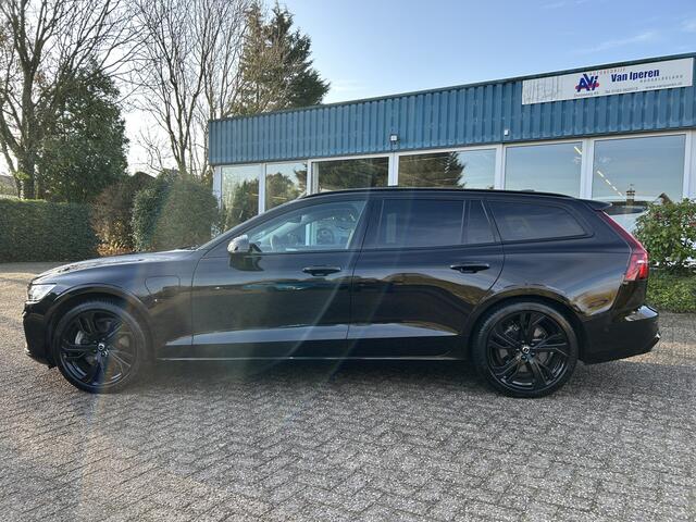 Volvo V60 2.0 T8 Plug-in hybrid AWD Ultra Dark