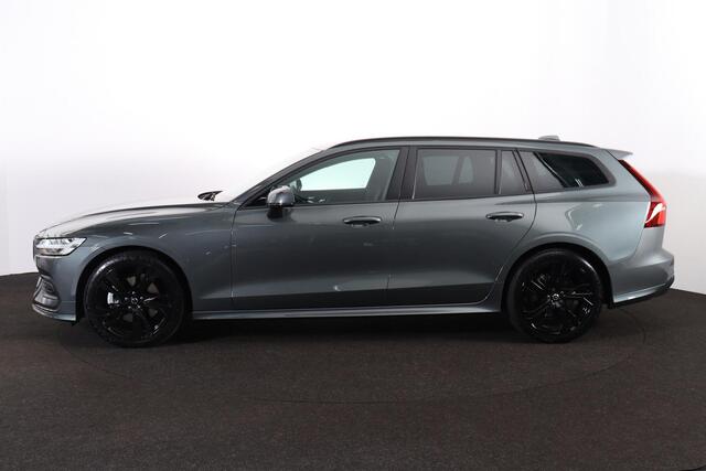 Volvo V60 B4 Essential Edition - IntelliSafe Assist - Parkeercamera achter - Parkeersensoren voor & achter - Draadloze tel. lader - 19' LMV