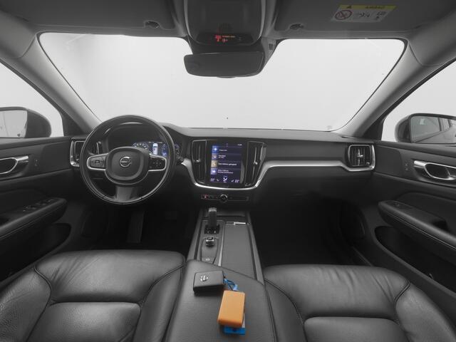 Volvo V60 2.0 B3 Business Pro | LEDER | STOELVERW. | TREKHAAK