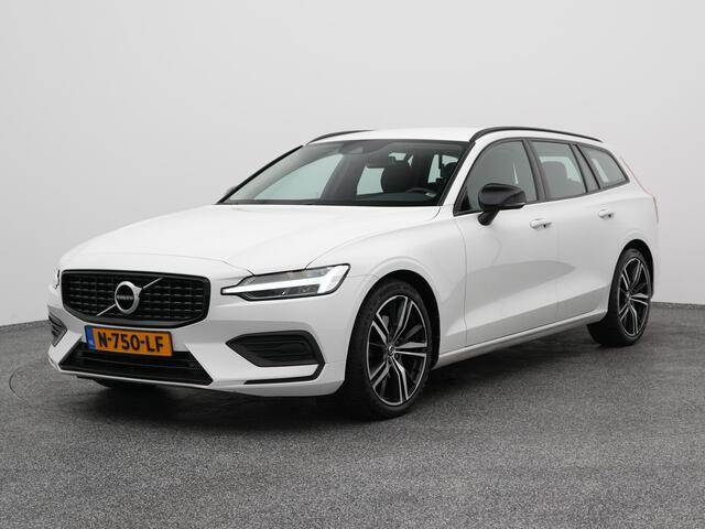 Volvo V60 2.0 B3 Momentum Advantage | CRUISE | TREKHAAK