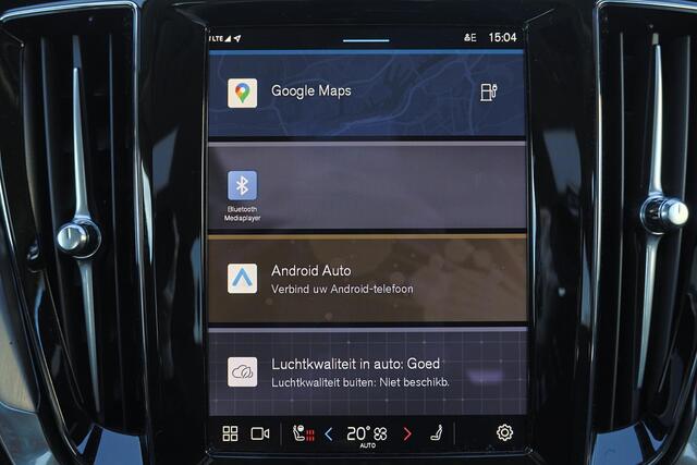 Volvo V60 T6 Recharge AWD Core Bright - IntelliSafe Assist & Surround - 360º Camera - Harman/Kardon audio - Adaptieve LED koplampen - Verwarmde voorstoelen, stuur & achterbank - Parkeersensoren voor & achter - Extra getint glas - 18' LMV