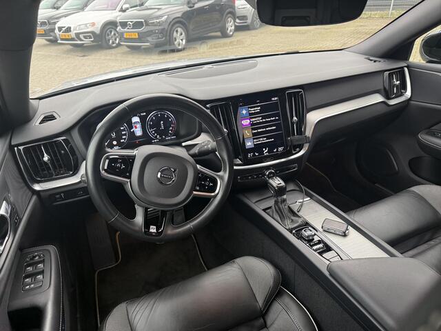 Volvo V60 2.0 T4 R-Design | Standkachel | Volvo on Call | Stoelverwarming V+A | Stuurverwarming | DAB | Adaptieve cruise | Keyless entry/start | 19"lm velgen | Leder | Apple carplay/android auto |