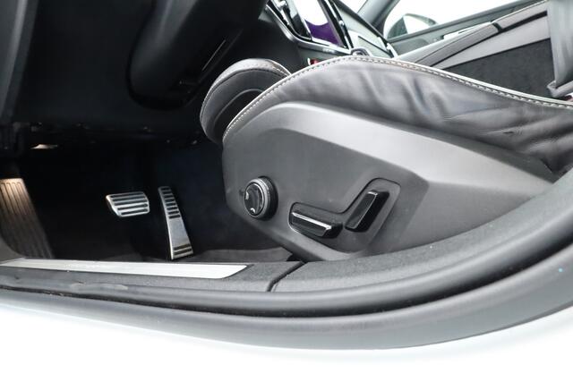 Volvo V60 T8 Recharge R-Design | Memory Seats | Pilot Assist | H&K Audio | Stoel- Stuurverw. | Elek. Trekhaak | Nav + CarPlay