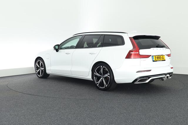 Volvo V60 2.0 T8 390pk Twin Engine AWD R-Design Trekhaak Camera harman/kardon Stoelverwarming Navigatie
