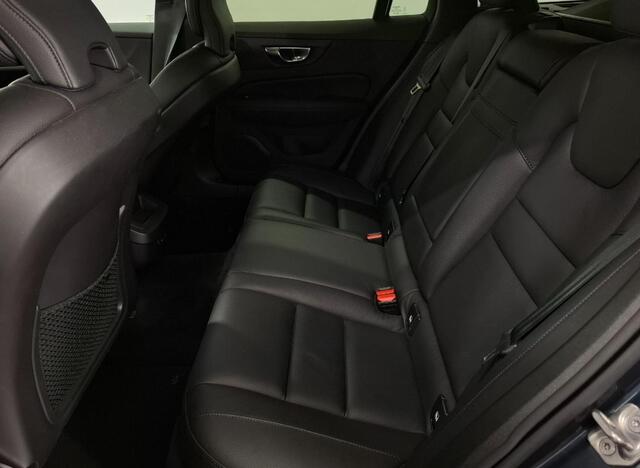 Volvo V60 2.0 B3 Inscription | Achteruitrijcamera | Trekhaak | Lederen Bekleding | Elektrisch verstelbare Stoel | Keyless Entry | Navigatie | Apple Carplay | Android Auto