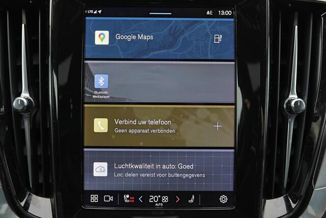 Volvo V60 T6 Recharge AWD Core - Adaptive Cruise Control - Parkeercamera achter - Verwarmde voorstoelen, stuur & achterbank - Parkeersensoren voor & achter - High Performance audio - Extra getint glas - 18' LMV